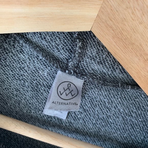 Alternative Apparel NYU Sweater - Picture 3 of 4